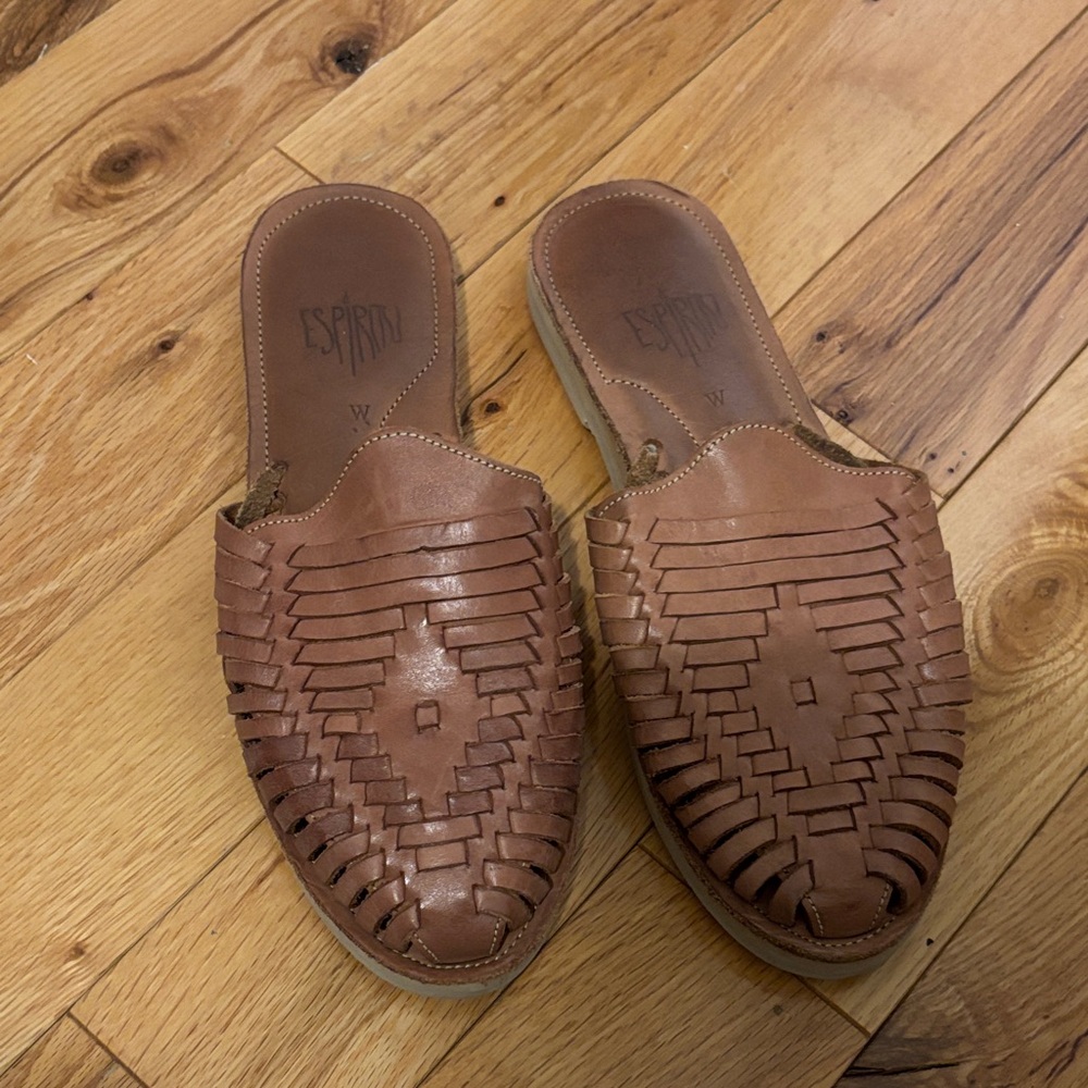 Esprit Tan Leather Women's Sandals